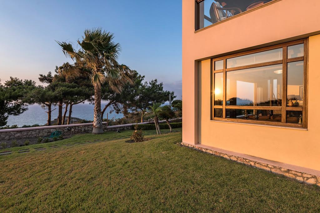 Villa Russelia Kalavárda Exterior foto