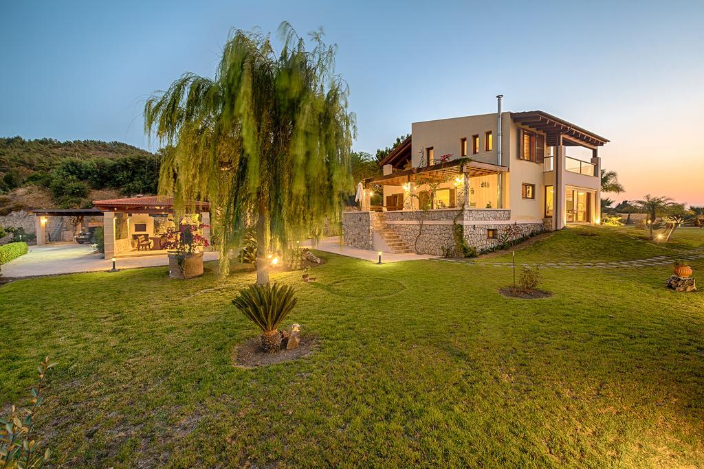 Villa Russelia Kalavárda Exterior foto