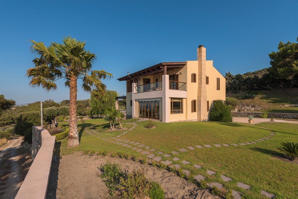Villa Russelia Kalavárda Exterior foto